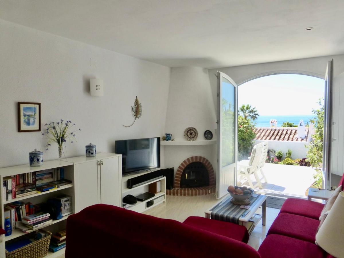 Pueblo Chimenea Villa Nerja Eksteriør billede